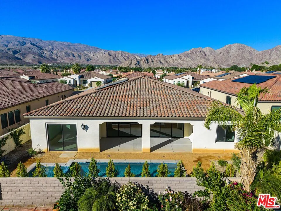 57660 Cherrywood Place, La Quinta, California 92253 home-pic-3